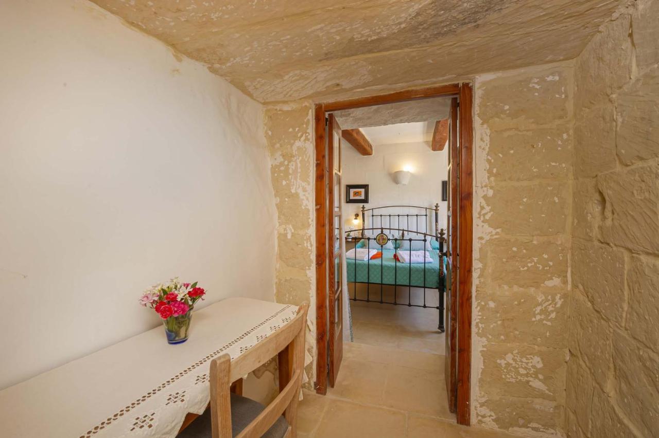 Oleandra Holiday Home Għasri Extérieur photo